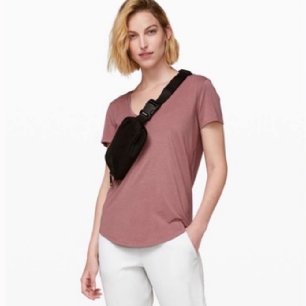 •lululemon• Love Tee Red Dust